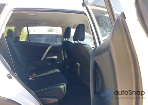 2017 Toyota Rav4 Le z USA, uszkodzony, nr VIN 2T3BFREV7HW544423